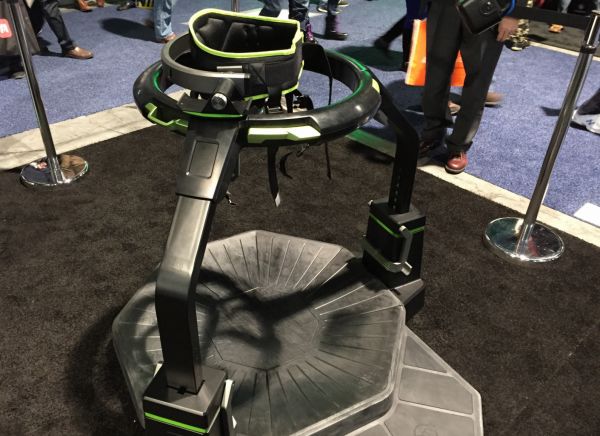 How to move in the virtual reality? Virtuix Omni treadmill